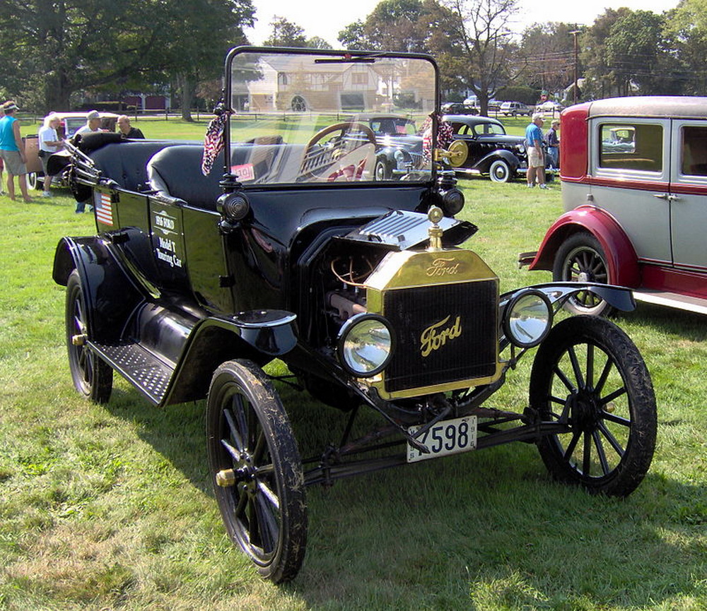 1909 FORD MODEL Tรถรุ่นบุกเบิกทำยอดขายได้มากที่สุดใน