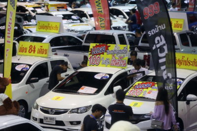 FAST AUTO SHOW THAILAND โค้งสุดท้าย ยอดขายกระหึ่ม รถมือหนึ่งป้ายแดง รถมือสองป้ายดำ ชูโปรโมชั่นดุ ตั้งเป้าดันยอดขาย 2 วันสุดท้าย ทะลุ 2,000 คัน