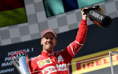 Vettel extends Ferrari contract until 2020