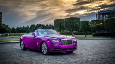 ROLLS-ROYCE MOTOR CARS DELIVERS ON A BESPOKE COLOR CHALLENGE STEMMING FROM A BEAUTIFUL FLOWER
