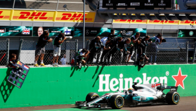 Hamilton wins, Mercedes dominates in Italy