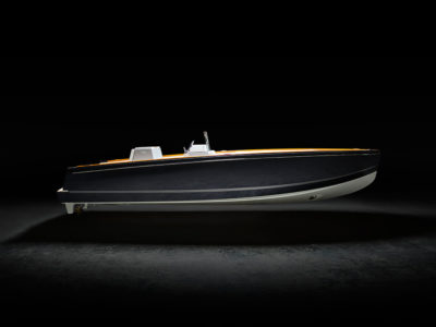 Hinckley Unveils Dasher, the World’s First Fully Electric Luxury Yacht