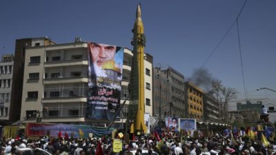 อิหร่านขู่ยิง ‘ขีปนาวุธ’ โจมตีสหรัฐฯ!! หากถูกคว่ำบาตรรอบใหม่