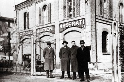 สัปดาห์นี้ในอดีต : 26 กุมภาพันธ์-3 มีนาคม-MASERATI รถยนต์สุดหรูและสปอร์ตระดับ Exotic แห่งอิตาลี กำเนิดจากสนามแข่งฟอร์มูล่า-วัน สัญลักษณ์ “ตรีศูล” ก่อตั้งขึ้นเมื่อวันที่ 1 ธันวาคม ปีค.ศ. 1914 โดย Alfieri Maserati ที่เมืองโบโลญญ่า, อิตาลี