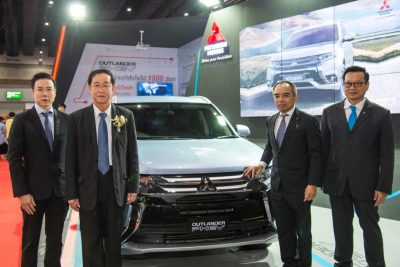 Mitsubishi Motors exhibits Outlander PHEV at SETA 2018