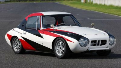 Toyota restore its oldest surviving race car – the Sports 800