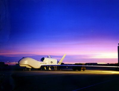 RQ-4A/B Global Hawk-เครื่องบินลาดตระเวณสอดแนมไร้คนขับ เพดานบินสูง พิสัยไกลของกองทัพสหรัฐฯ