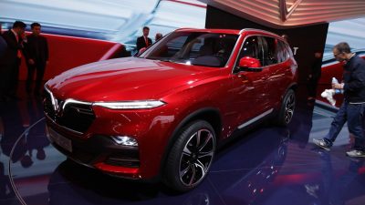 Vinfast LUX A2.0 sedan and LUX SA2.0 SUV at the Paris Motor Show