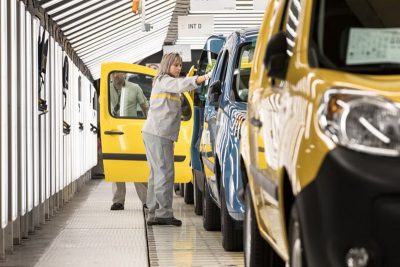 Van Production Expands for Renault-Nissan-Mitsubishi in France
