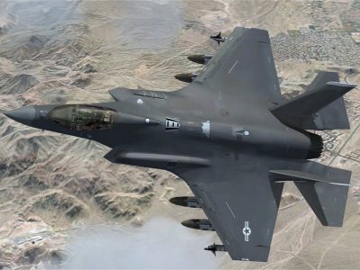 F-35 JOINT STRIKE FIGHTER(JSF)-บินรบอเนกประสงค์ผลงานความร่วมมือสหรัฐฯและอังกฤษ 3 เวอร์ชั่นอาวุธร้ายแรงที่สุดในโลก