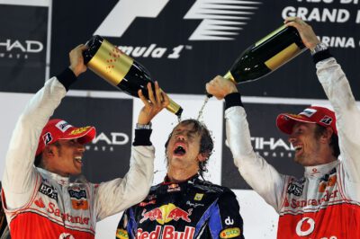 เส้นทางวิบากของ Vettel ก่อนคว้าแชมป์โลกครั้งแรกในฤดูกาล 2010